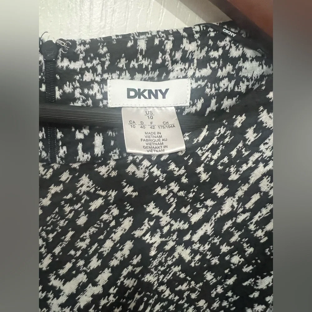 DKNY Black and White Patterned Mini Dress - Picture 5 of 7